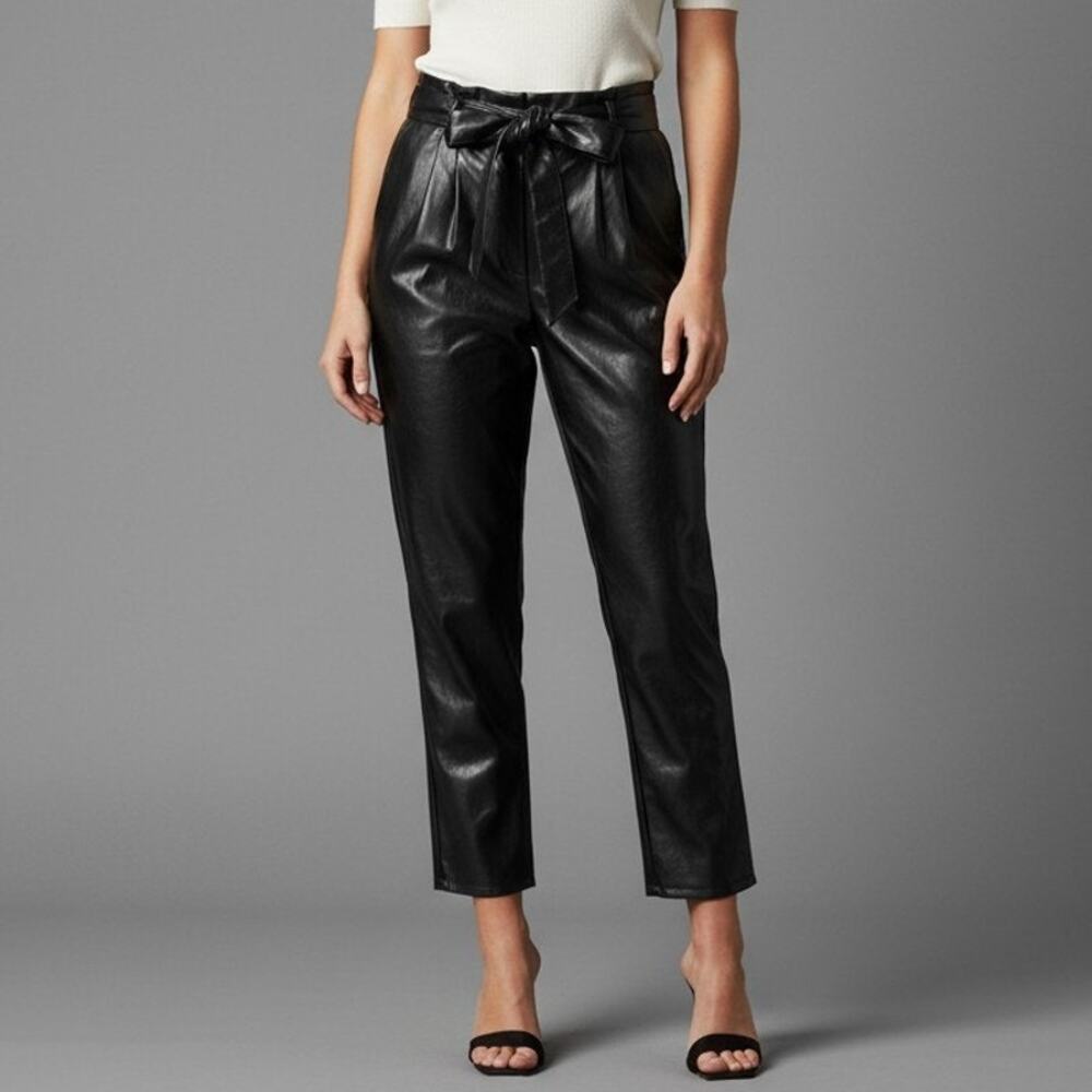 NWT Express Black High Waisted Faux Leather Belted Ankle Pants Womens Size Large
